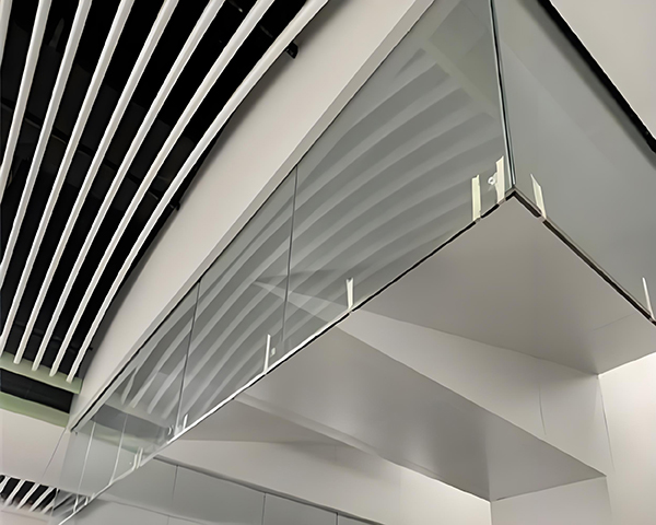 甘肃玻璃甘肃挡烟垂壁