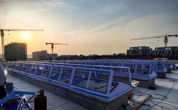 消防甘肃排烟窗工作原理